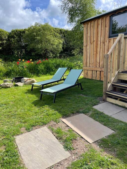 Apartment Pembrokeshire Shepherd Hut With Hottub